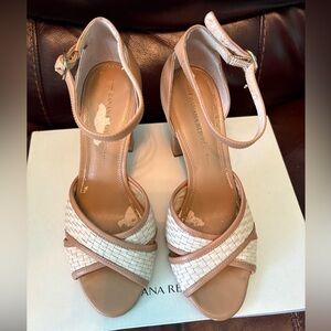 Banana Republic Milania Ivory blush Heels size 8 women